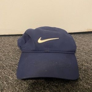 Nike dad hat navy blue